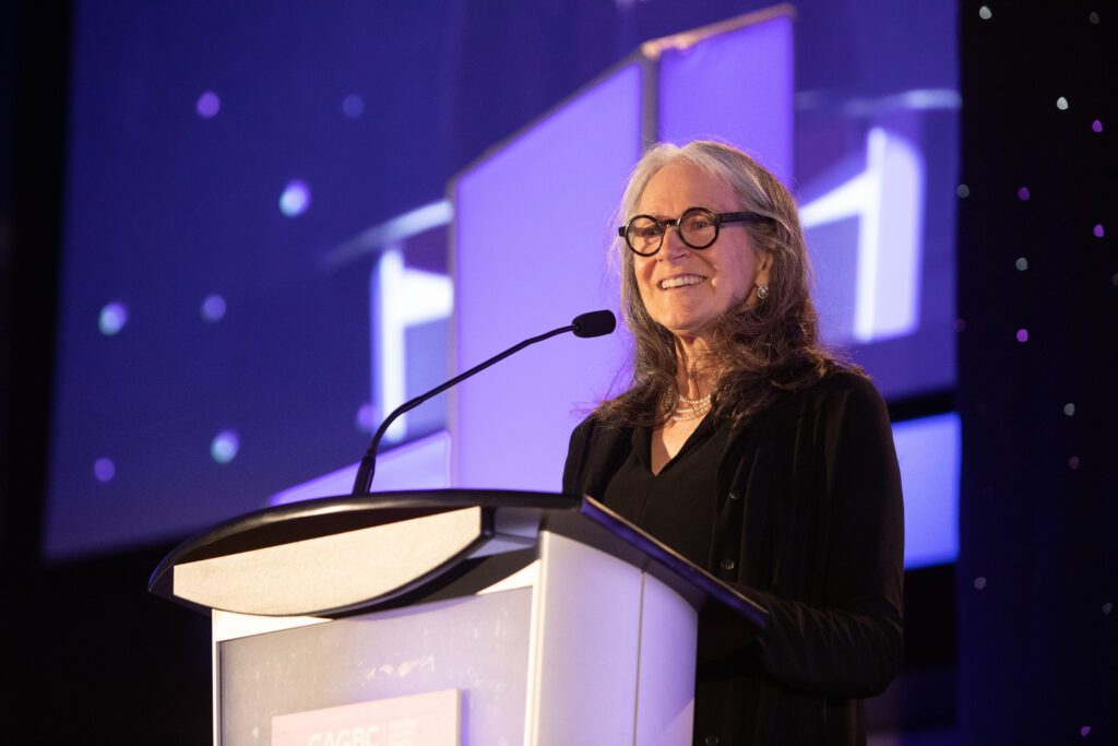 Joanne Perdue addresses BLC attendees after accepting the Lifetime Achievement Award. 